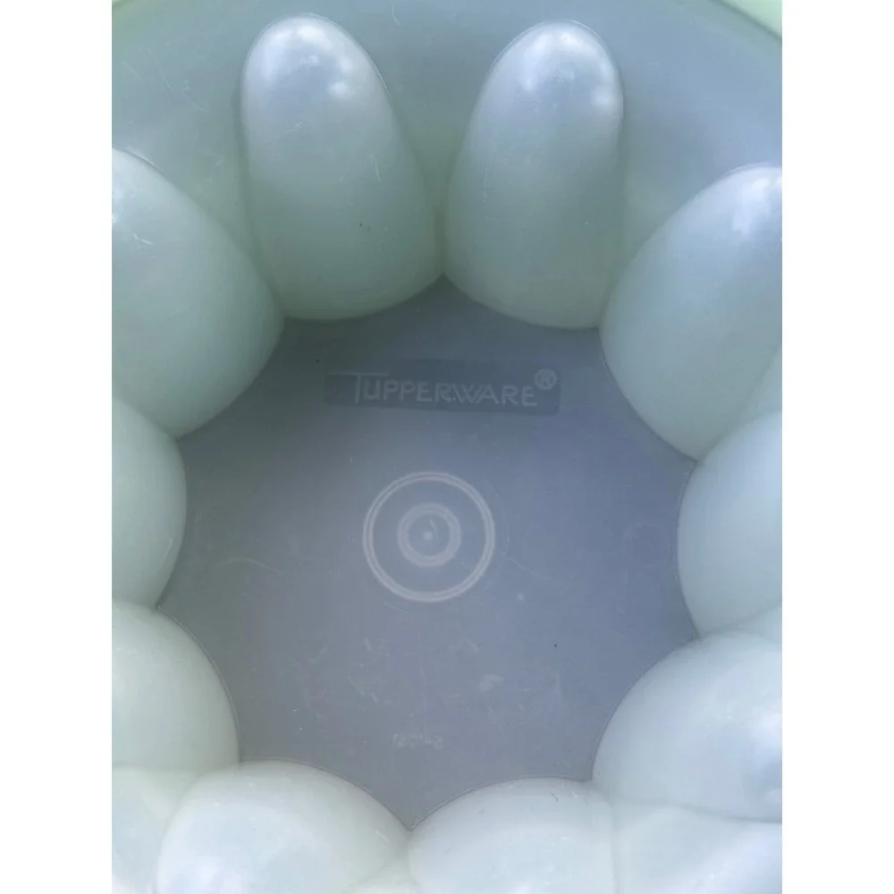Tupperware Jel-Ring Mold Mint Green 1203-4 Fluted Gelatin Dessert Server USA